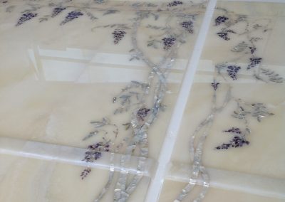 Villa di Lusso a Jakarta: 12.000mq di Intarsi in Marmo e Pietre Semipreziose